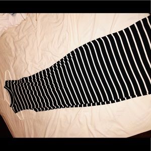 Long stripped body con dress